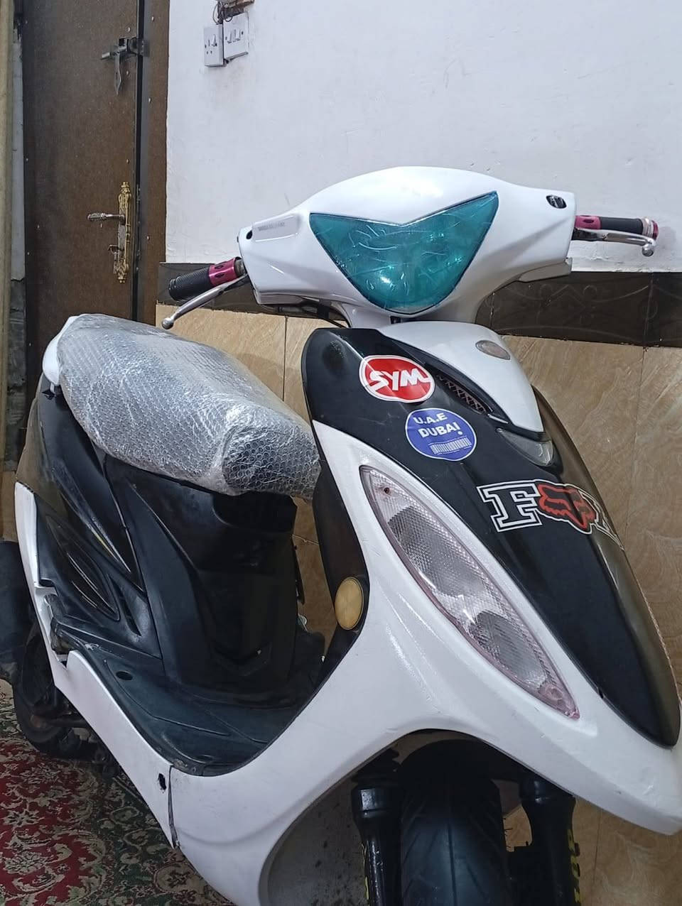 كامكو جي فور للبيع
كله شغاله سلف شغال 
نجف السعر 350 وبيه مجال 
*********** وتساب
