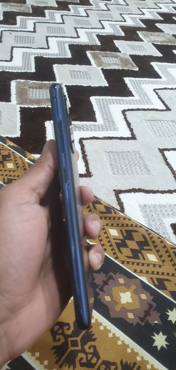 كلكسي S20فايف جي
الجهاز نضيف


**إذا كنت صاحب هذا الإعلان وتريد حذفه لأي سبب، رجاءا أرسل رسالة إلى الدعم الفني**