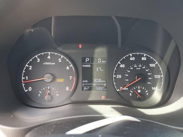 السلام عليكم 
اكسنت موديل 2022 
ماشية 29 الف ميل وشوية 
رقم بغداد الجديد الدولي
جديدة السيارة وارد امريكي  
بجم كبس فقط حادثه باب الصدر وشوية من الباب الورة موضح بالصور 

مكينه 1600  دوش  4 سلندر
شاشة + كامرا خلفيه دوارة 
مانع انزلاق + انضمة قيادة سبورت وايكو 
فول تحكم استيرن جهتين 
حجر البيئه بلادي مالتها 
السعر 125  وبيها مجال
بغداد السيدية
***********  هديل
السيارة بأسمي
واي استفسار اني حاضرة
