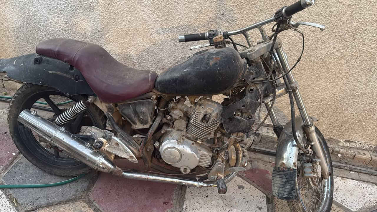 للبيع اثنينهن شغالات سعرهن 300 مكانهم الغزاليه اتصل بصاحبه***********
