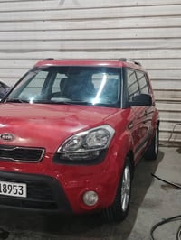 بغداد معارض البياع للسيارات خلف الجامع الصادق الأمين كيا صول لون احمر ...