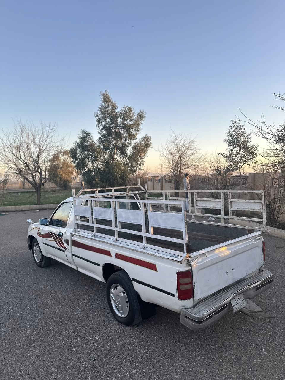 ماشەڵا لە ماڵی هەموولایەک
پیکاب ئەدمیڕاڵ٢٠٠٧
ناو سوور 
تاک ٥قولاب 
بیلاد کابرێتە
گێڕ مەکینە ئەکسل بەشەرت 
مەنەفێست ئەسلی
شانسی دەعمو لێدرا بەشەرت
کارەبایتی گشت گیانی مەزبوتە
کامل مەسرەف کراوە جامەکانی نەشکاون سعریشی ٢٣$قوفل قوفل
خوار بازار و مەعرەز و دەستی دوو
شوێنم کۆیە 
گۆڕینەوەو قەردوو قست تەلەفۆنی بۆ مەکە
بۆ پەیوەندی کردن ***********
