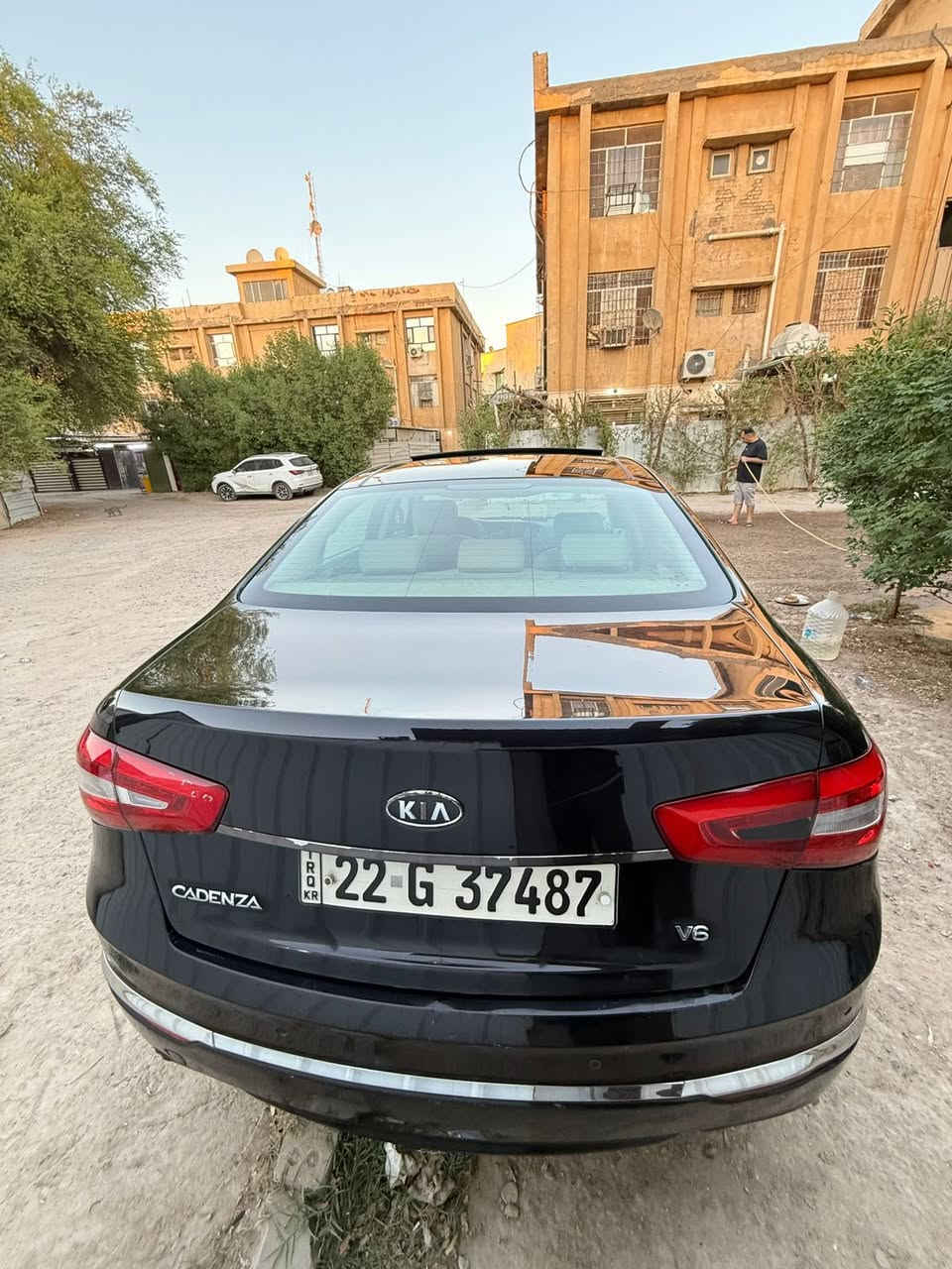 للبيع او مراوس
كيا كادينزا 2014 خليجي فول 1/1 
السيارة مواصفاتها معروفه 
بانوراما طگتين
محرك V6  سلندر ( 3500)
اشاير مري
مري قلاب شفط
زنون بلادي 
شفتات ستيرن 
شاشة وكاميرا وحساسات 
تبريد قطعتين منفصل
بلوجكتر LID
اشاير ترحيب LID
كشنات جلد كهرباء
رقم اربيل الدولي تحويل ثاني يوم
مكاني بغداد الحارثيه
(صوت راجز فقط بالتشغيل)
السعر(135) بيها مجال بسيط
للاستفسار***********
