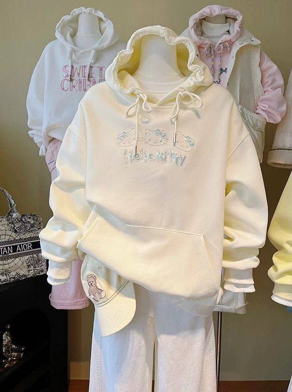 #عروض
اي هودي سعره 13 قطعتين ب 25 
قياسات فري سايز 
متوفر توصيل لكل محافظات العراق 
للحجز مراسلة الصفحه 
للحجز السريع مراسلة الرقم ***********
