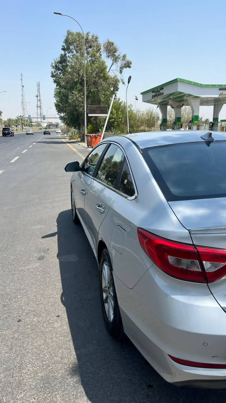 السلام عليكم
سوناتا ٢٠١٨ وارد كوري 
ماشيه ١٣٢ الف
بدون قطرة صبغ او تبديل 
كشنات جلد
مري شفط 
تبريد تدفئه 
تحكم ستيرن 
محرك 2000 cvvl ( خط واحد بلاد) 
صيانه كامله (حداديه تايرات دهن دسكات)
مكينه و كير خير من الله 
مكان السياره بغداد الكراده
الهاتف : ***********
السعر ١٢٩ وبيها مجال للشراي Oday Abu Ragheef
