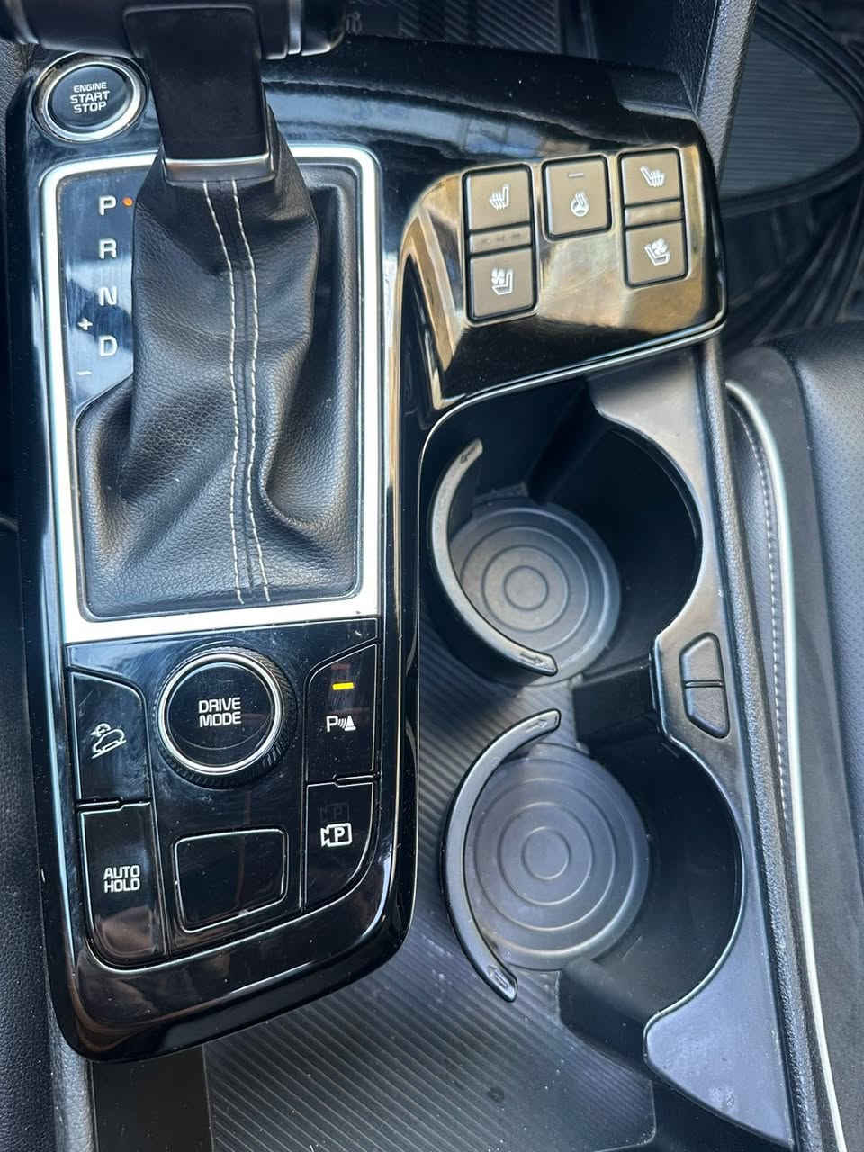 سبورتج جيتي لاين الدولية ٢٠٢٣ مكفول
كيا سبورتج جيتي لاين خليجي الدولية

ماشية ٣٦  ألف على ابدي استلام الشكة الدولية وبعدها بالضمان السيارة جديدة جدا ومازمفتوح بيها برغي تايرات الشركة بعدها حوها وجدد وسبير الشرمة والكتلوكات بعدها بوضع الشركة السعر 🟢٢٣٩ 🟢 وبيها مجال شي بسيط مكفوله كفاله عام من كل  شي فقط بيها  بارد مقدار شبر ومسحوب بي دي اروما ابين نهائي اثر فتحت باب ومأشر بالصور

مكاني بغداد الاعظمية ***********

فوول مواصفات بانوراما 🔴كراسي كهرباء🟢 وتدفئة وتبريد بالكشنات 🔴الكفر الداير لماع 🟢صندوك كهرباء 🔴بصمة تشغيل وبصمة ابواب وتشغيل عن بعد شاشة متصلة وكاميرات خلفية 🔴وهند بريك بصمة 🔴ومانع انزلاق ومانع انحدار 🟢ليد امامي ولد خلفي 🟢انارك داخلية زنون داخل 🟢جلد مختوم جيتي لاين  🟢رادار جانبي.  🟢حساسات امامي وخلفي
