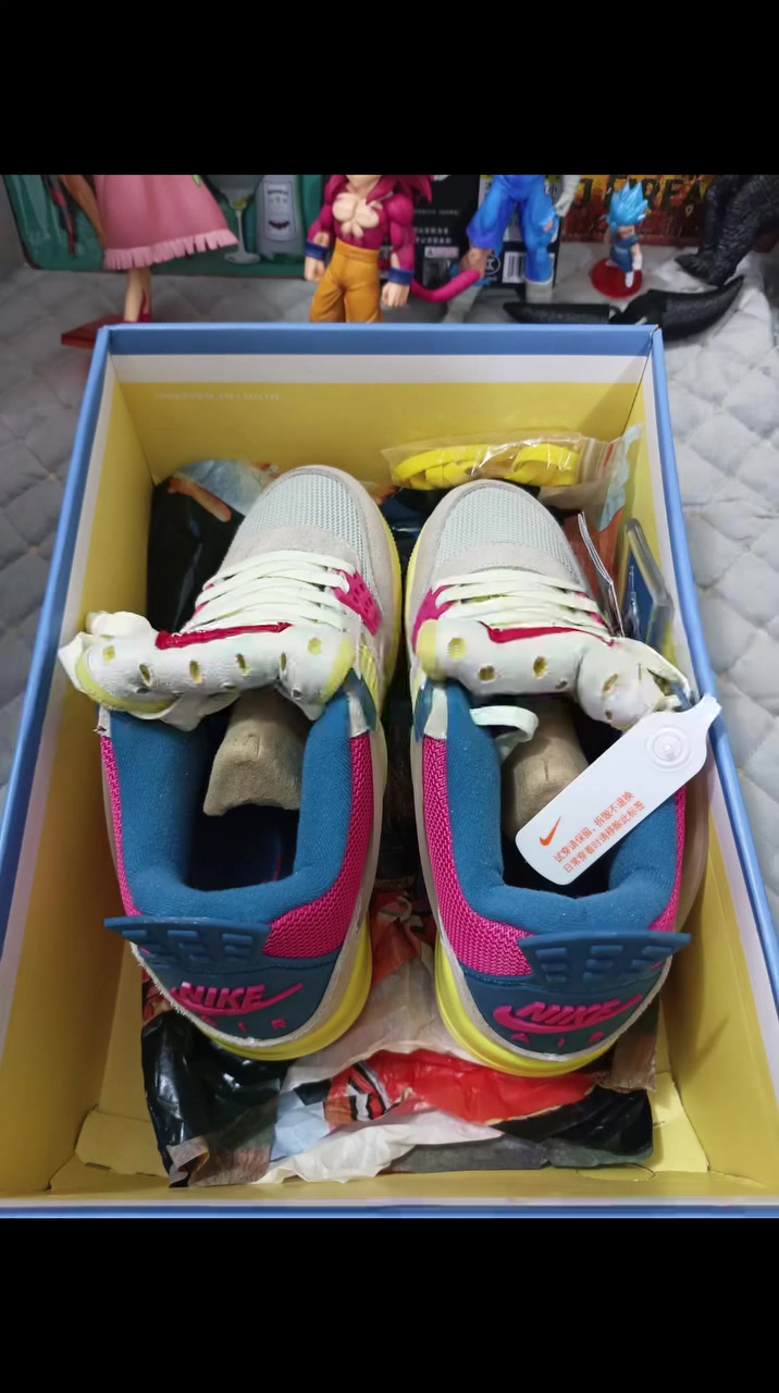 👟 Air Jordan 4 Retro x Union LA 👟
الحالة: جديد (نيو) بكامل ملحقاته.
المقاس: 40.
المرفقات: علبة Union الخاصة + أربطة إضافية + كارت الفحص (Poizon).
المنشأ: صنع في الصين.
💰 السعر: 100 ألف دينار.


**إذا كنت صاحب هذا الإعلان وتريد حذفه لأي سبب، رجاءا أرسل رسالة إلى الدعم الفني**