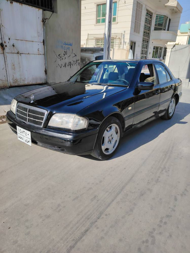 مارسيدس ١٩٩٣ محرك ٤ أتوماتيك سنويه جديد تبريد مكان سياره في كركوك للبيع أو مراوس تحويل ثاني يوم سعر ٥٢ ورقة سياره كلش حلوه للاستفسار الاتصال على الرقم *********** ###***********## كركوك, العراق
