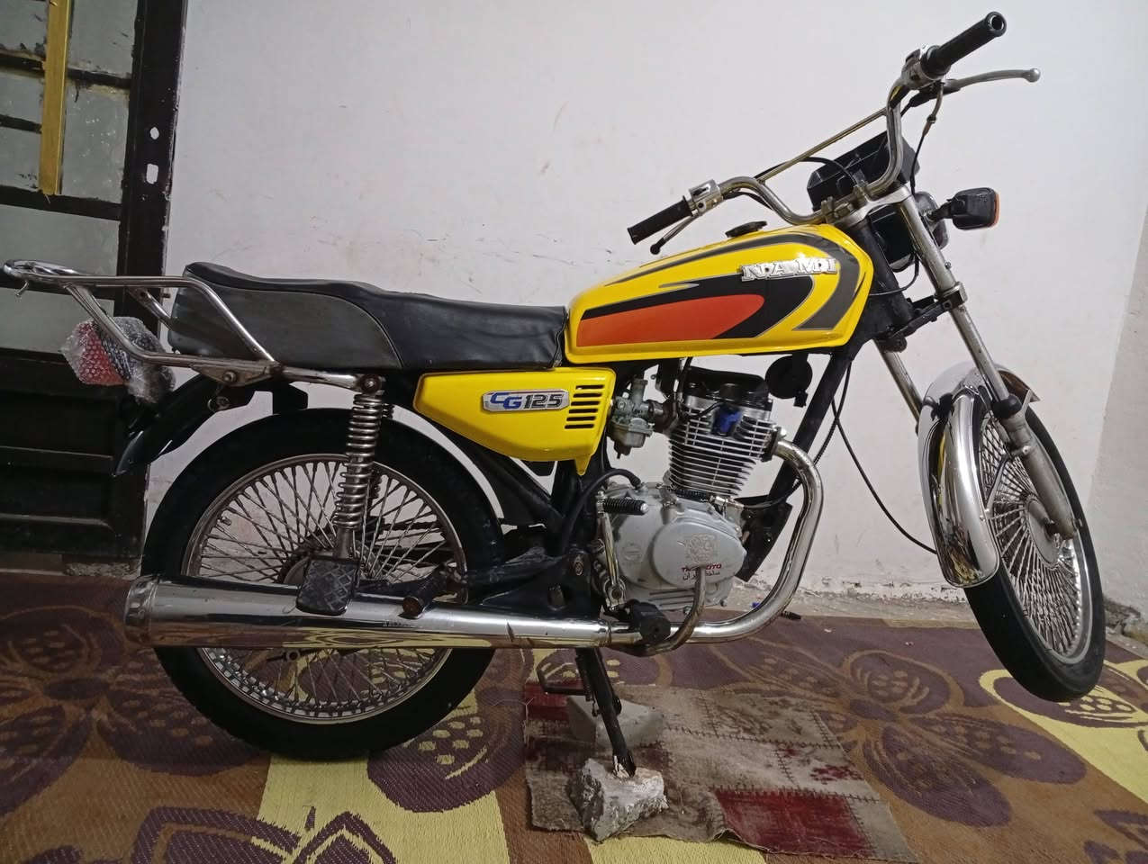 السلام عليكم دراجه للبيع الموديل 17 اوراق دراجه سكانر خير من الله بيها شغله واحده كهربايت مو شغاله مكاني كربلاء امن الداخلي*********** سعر 400 وبيها مجال حق الجيه الشراي يتصل واتساب شغال على الرقم
