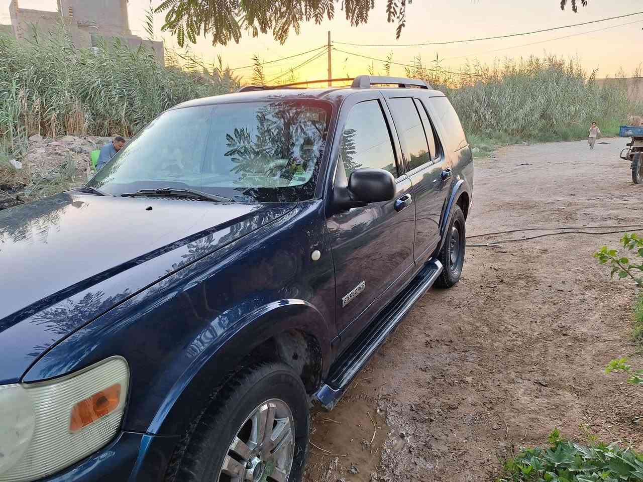 السلام عليكم فورد اكسبلورر موديل 2010 
سياره  فول مواصفات تحكمات فتحه سقف كشنات كهربائي تدفئه تبريد جاهزه من كلشي مابيه كل نقص سعر 50
او مراوس حسب القناعه


**إذا كنت صاحب هذا الإعلان وتريد حذفه لأي سبب، رجاءا أرسل رسالة إلى الدعم الفني**