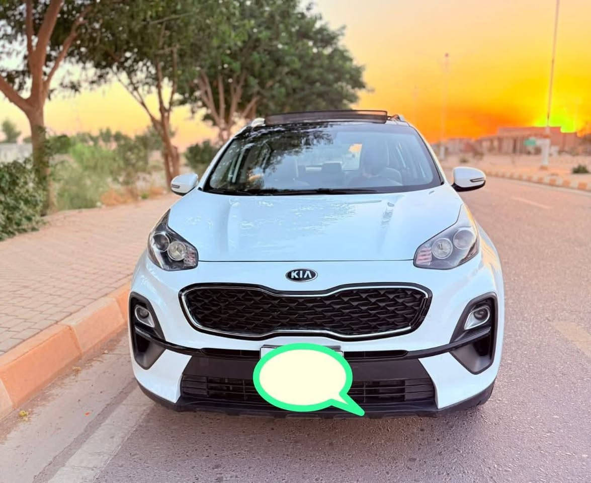 السلام عليكم عليكم
سبورتج ٢٠٢١ خليجي،محرك ٢٠٠٠
السيارة مكفولة، سونار مرفق
السيارة جديدة كلش استعمالها نظيف كلش
السيارة ماشية ٨٥ 
السيارة جاهزة
شاشة اصلية ،مري كهرباء،والباقي معروف 
والسعر 210
والمكان الدورة 
وهذا رقمي ***********
رقمها سليمانية باااسم لسنة 2027
