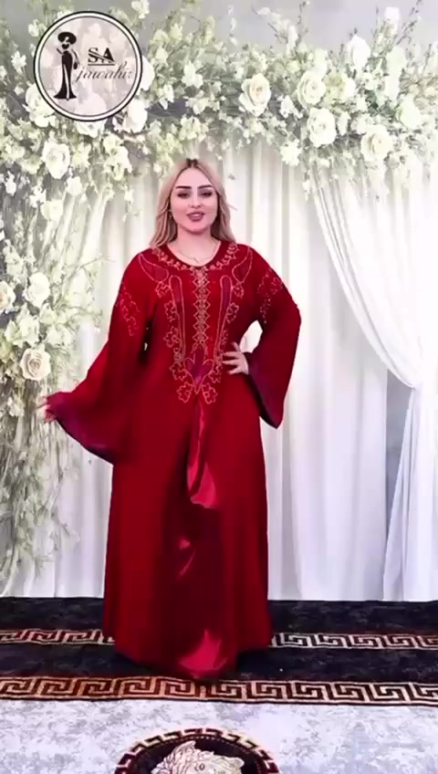 مخاوير كشمير كلوش مطعم بل ستن ماركة جواهر قطعه فول الفول مكفولة 8 موديل 
كل موديل 6 الوان قياس XL-2XL-3XL


**إذا كنت صاحب هذا الإعلان وتريد حذفه لأي سبب، رجاءا أرسل رسالة إلى الدعم الفني**