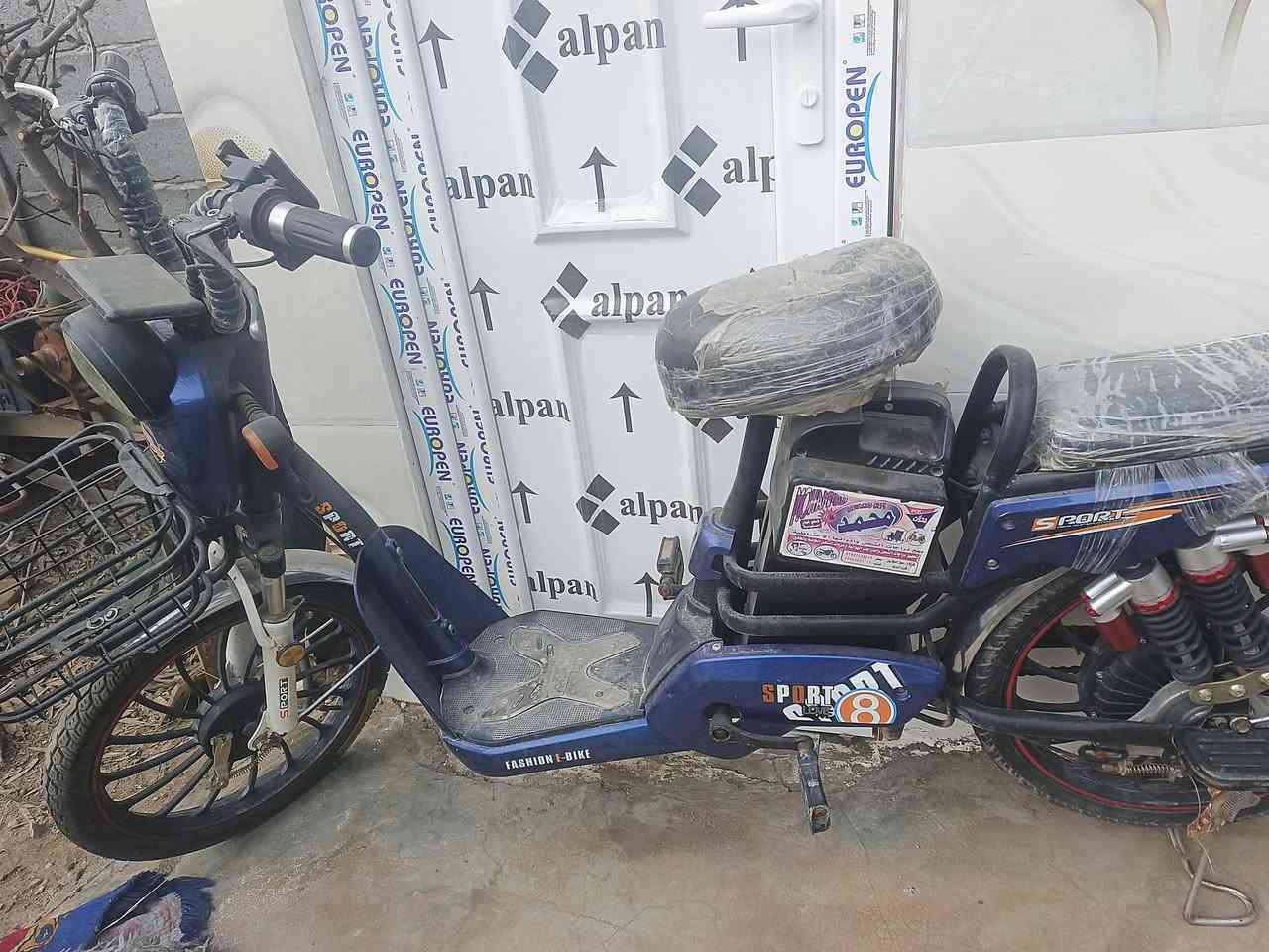 دراجه شحن استخدام سبوع سعره 450وبيه مجال ***********
