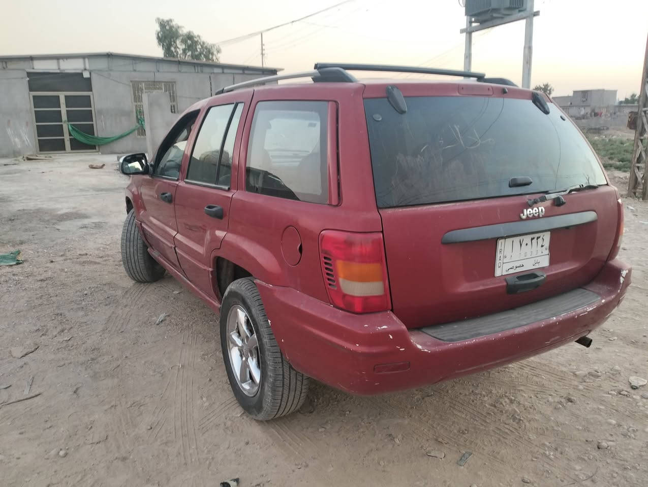 السلام عليكم للبيع جيب شيروكي 2002 محور كير ومحرك ففتي التفاصيل اكثر اتصل ***********
