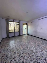 #للايجار ١٥٠ متر طابق ثاني  يحتوي عل غرفتين سويت صاله مطبخ صحيات  السع...