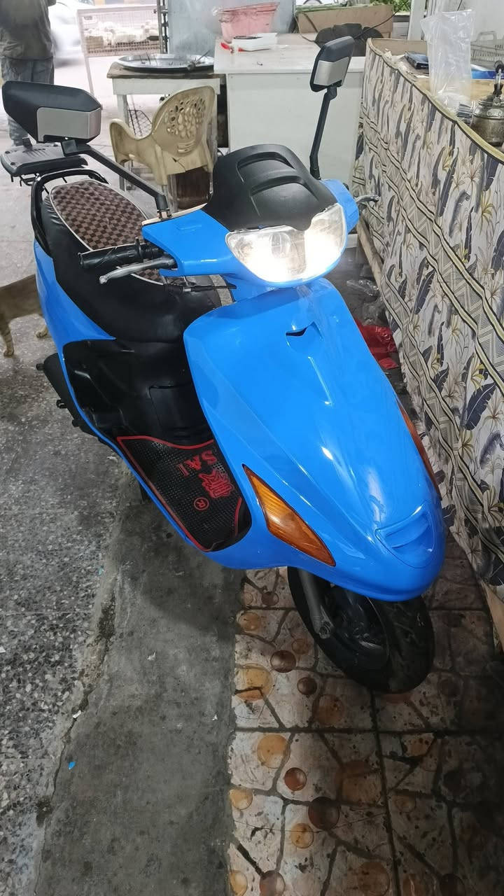 دراجه فراشه للبيع نضيفه مبدل فقط ولفااات السعر 400 للاتصال ***********
