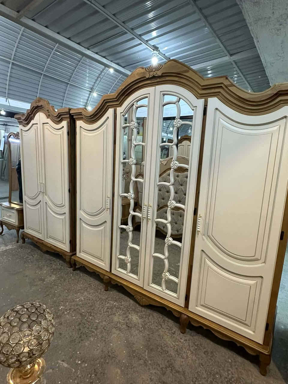 ‏✨ غرفة  كانتري زان اصلي صبغ حراري مودرن 9 قطع ✨  نظام أبواب هايدروليك  بروفايل فاخر سرير بمخزن عملي  ضهر بلوك  جام برونزي أنيق   قماش وتر بروف أصلي  سرير مخزن جك  ✨ نظافة 💯  
شد ونقل مجاني داخل بغداد  توصيل للمحافظات بأسعار رمزية‏


**إذا كنت صاحب هذا الإعلان وتريد حذفه لأي سبب، رجاءا أرسل رسالة إلى الدعم الفني**