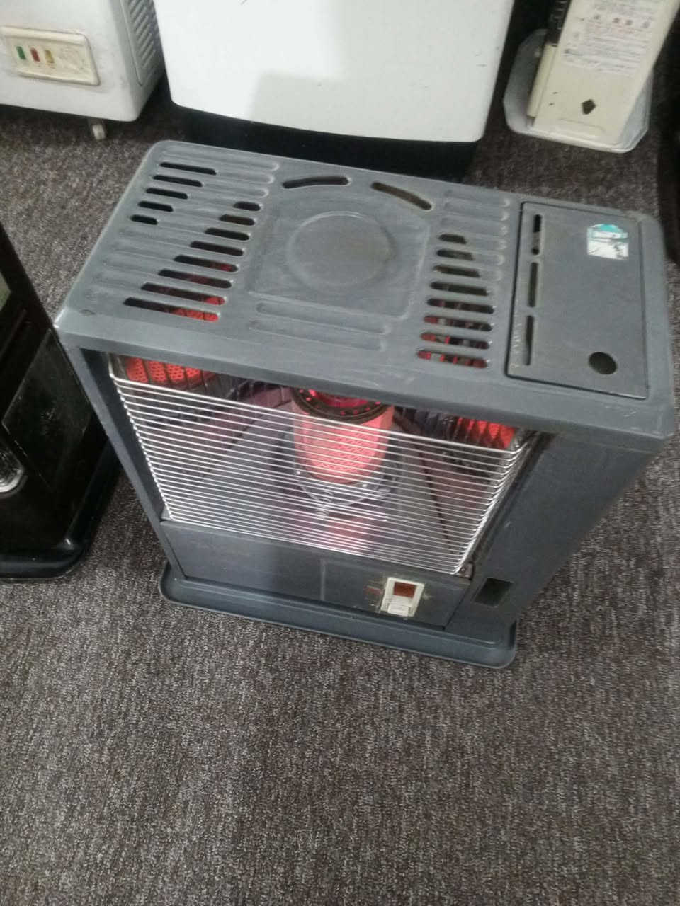 صوبات نفطية  
بآلة ياباني مستعملة درجة أولى
نظيفة وخالية من أي ضرر
مع ضمان الاسترجاع في حال وجود أي خلل بيها🔥
✨ ثقب بخزان النفط
او تكون الصوبة سيئة وتدخن عند التشغيل ✨

السعر 55 الف عرض لفتره محدوده بغداد, العراق


**إذا كنت صاحب هذا الإعلان وتريد حذفه لأي سبب، رجاءا أرسل رسالة إلى الدعم الفني**