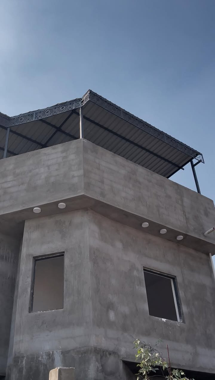 تم بحمد الله اكمال سقيفة كيربي في منطقة القبلة مساحة 250 متر
المواصفات:-
بوري ثقيل 2 ملم
شخاط 2 ملم
كيربي 0.5 مضبوط
سعر المتر 25 الف فقط✨
مع هدية نقشة سي ان سي 40 سم للواجهة مجاناً 💯

.  #البصرة #سقائف #شركة_الخليج #حدادين #كيسبان #العراق #الزبير #كي_سبان #حدادين_العراق #اكسبلور #مشاركة #explor #كيربي #كي_سبان


**إذا كنت صاحب هذا الإعلان وتريد حذفه لأي سبب، رجاءا أرسل رسالة إلى الدعم الفني**