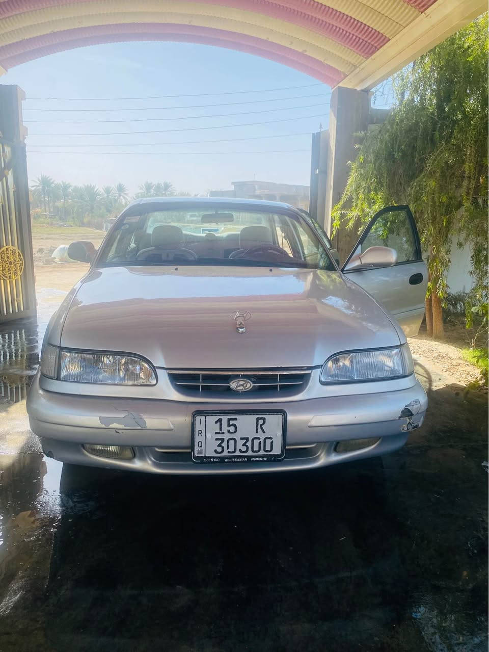 سلام عليكم سوناته تو. 
گير عادي 
مصبوغه عام جماليه
بدون ضربه وخياس وملاحضه بس دعاميه اماميه. يحتاجله ترتيب 
تبريد تدفئه شغالات 
داخله نضيف مرتبه. كهربائيات كلها شغاله رقم انبار بسمي لل30تنهي السنويه سعرها 49وبيه مجال
*********** الفلوجة, الأنبار
