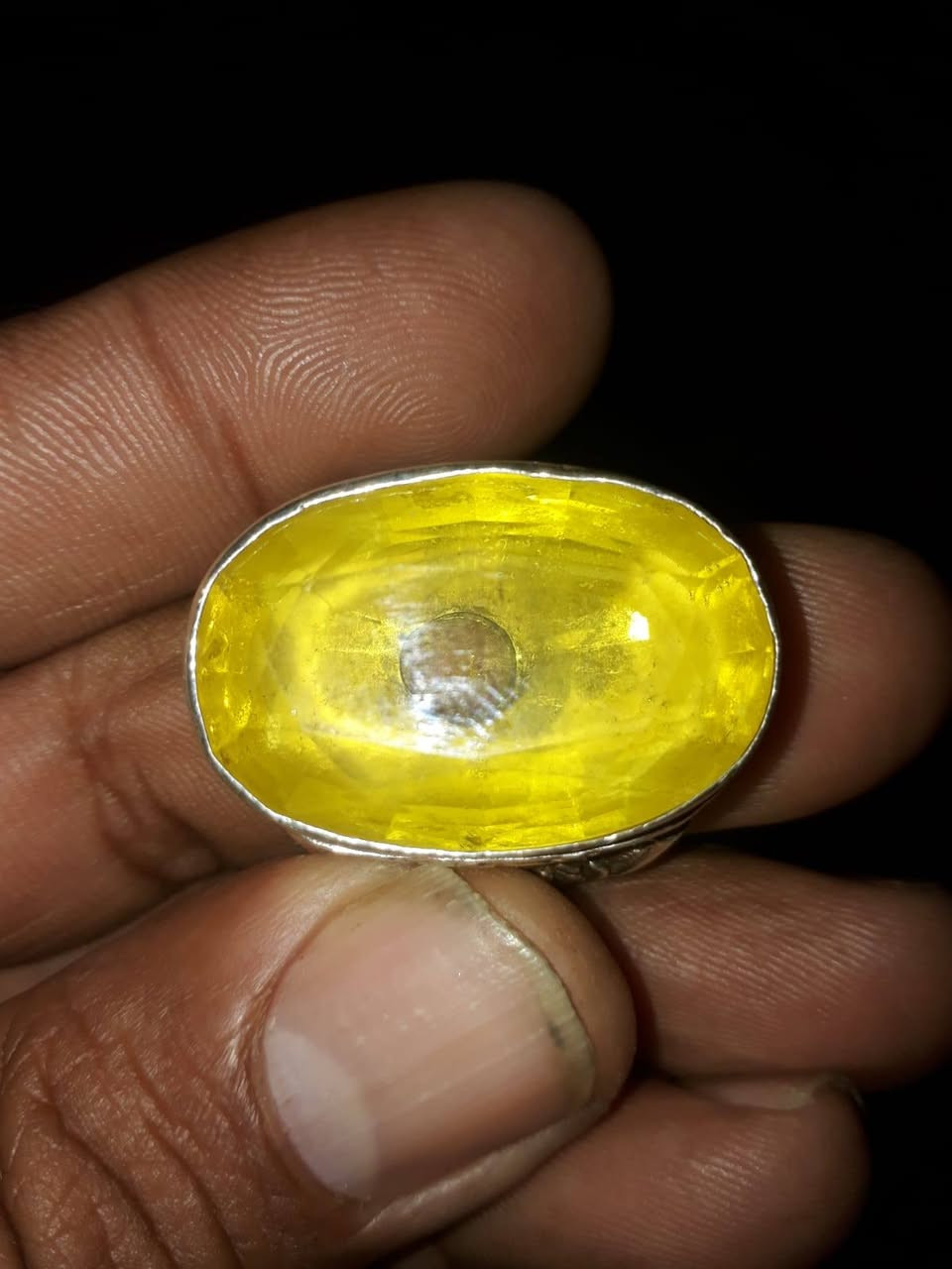 محبس ياقوت اصفر صياغه ثقيله جدن حلو قياس ٢٥سعر ١٢٠الف غرام ٣٠


**إذا كنت صاحب هذا الإعلان وتريد حذفه لأي سبب، رجاءا أرسل رسالة إلى الدعم الفني**