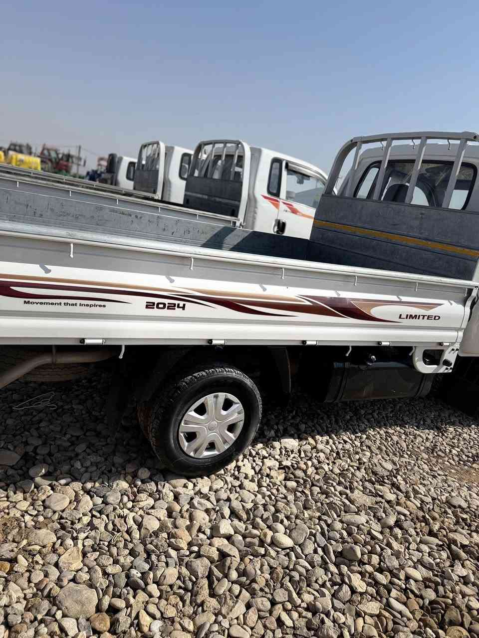 السلام عليكم كيه البيع مستعجل على البيع موديل ٢٤ كفاله عامه رقم واسط السعر ١٥٧وبيه مجال الشراي العنوان واسط الشحيميه استفسار اتصل ***********
