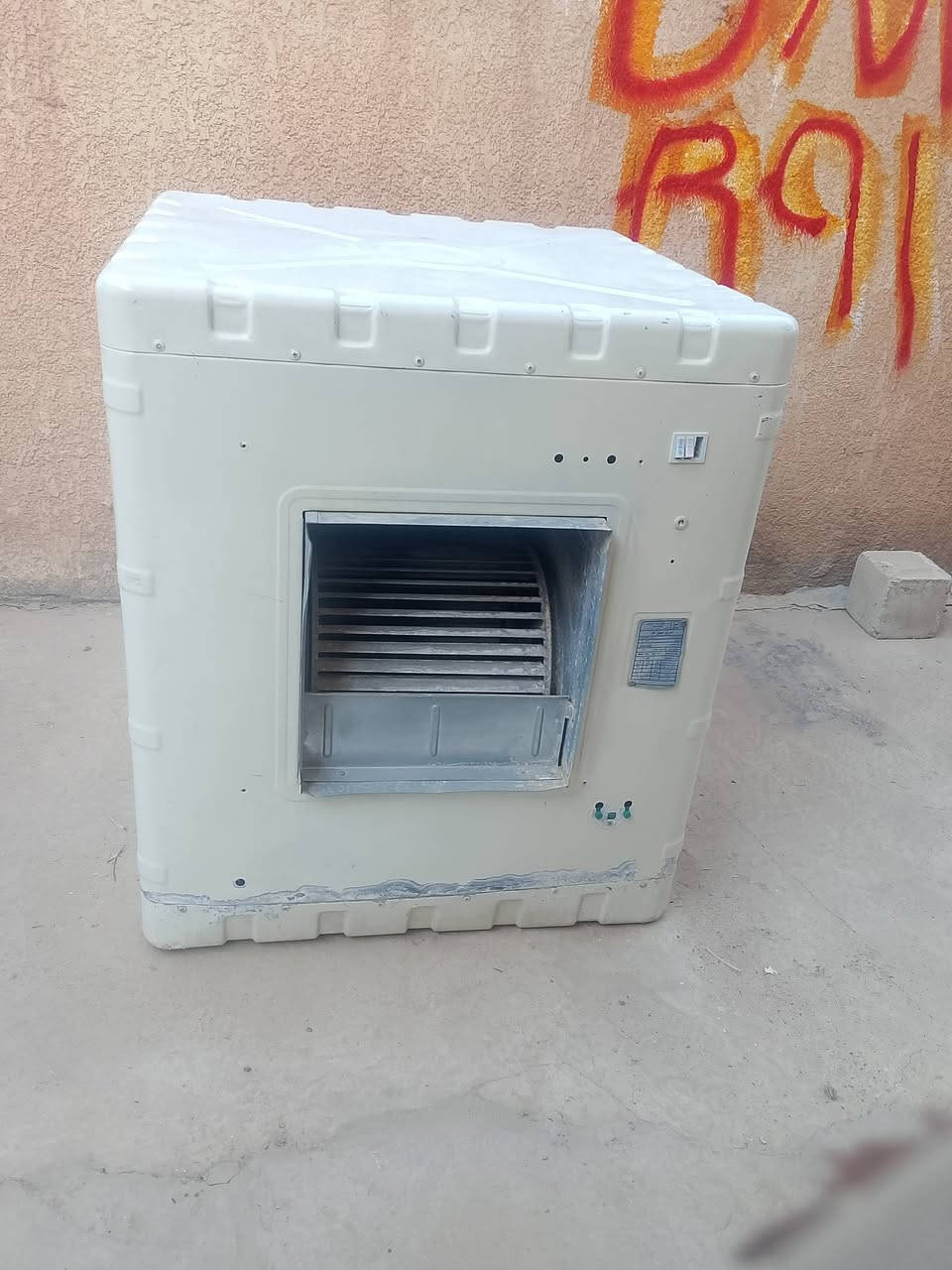للبيع حجم 2,5ماطور سرعتين أي اخياس ما بيها مكاني تكريت سعرها 65وبيها مجال


**إذا كنت صاحب هذا الإعلان وتريد حذفه لأي سبب، رجاءا أرسل رسالة إلى الدعم الفني**