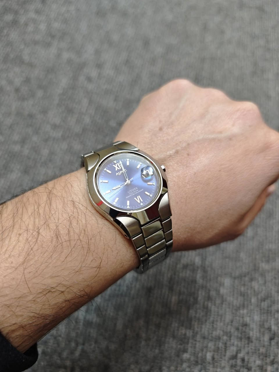 ساعە ستزن یابانی اصلی للبیع. ایكو درایف. منفذ یومی. ستنلس ستیل بالكامل. قطر 37. ساعە لوک. شغال مضبوط. سعر 70 الف.


**إذا كنت صاحب هذا الإعلان وتريد حذفه لأي سبب، رجاءا أرسل رسالة إلى الدعم الفني**