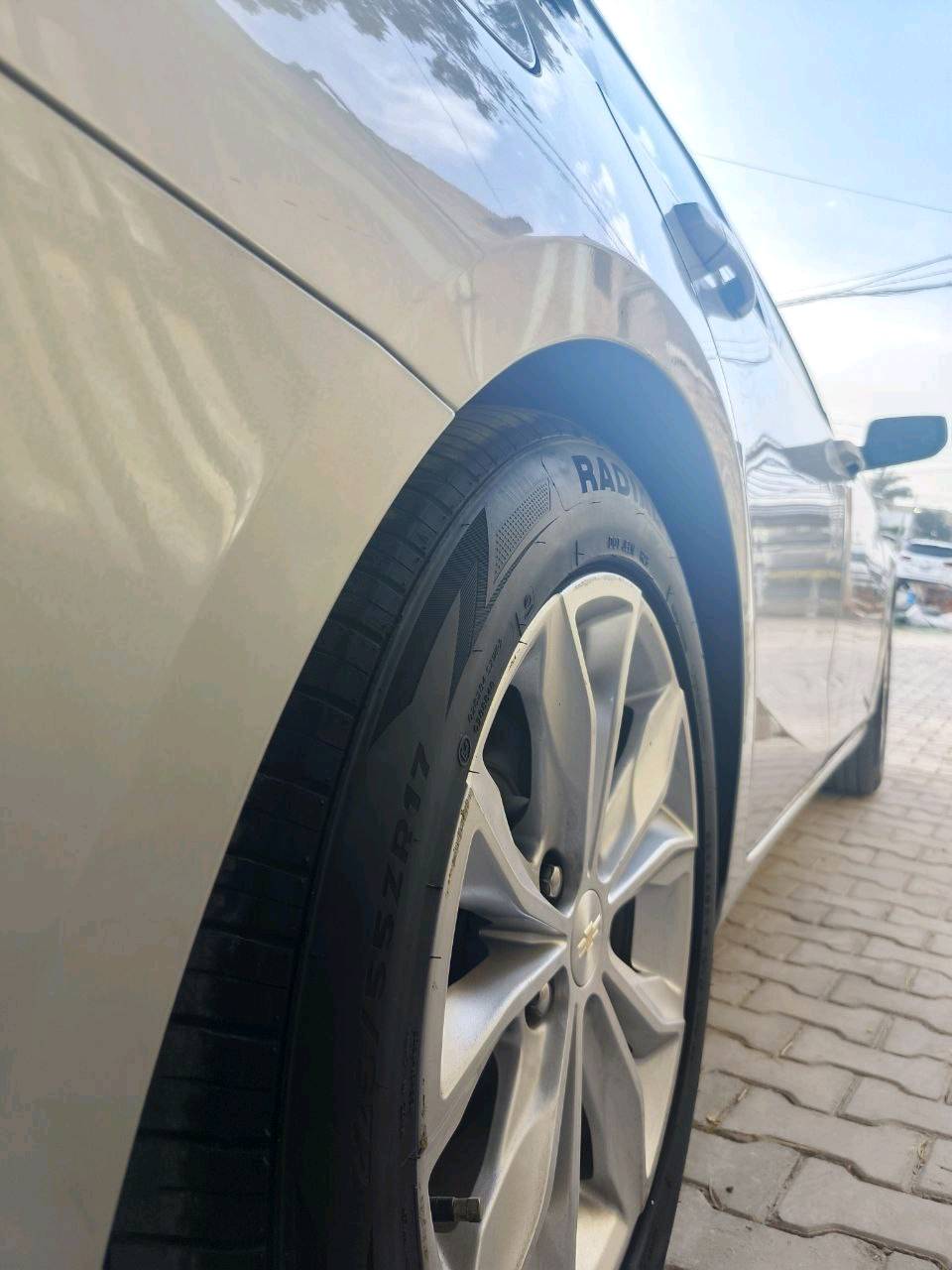 السلام عليكم ورحمه الله وبركاته 

🚗 سيارة ماليبو

🟣 ضربتها طخة خفيفة جدا يعني اخت الكلين وصورة الضربة مرفقة مع الصور 

🟢 2020 فئة LT
🟢 1500 Turbo
🟢 بصمة 
🟢 بصمة جنطة وبيبان
🟢 تشغيل عن بعد
🟢 تحكم بالستيرن
🟢 كشنات جلد
🟢 حدادية جيدة
🟢 تخم تايرات جديد بداية  هالشهر شادهن
🟢 تبريد قطعتين
🟢 رقم اربيل باسم شركة السنوية لحد 
2027 
 
🔴 بيع او مراوس بسيارة عالية موديل 
2022 فما فوق 

🟣 مكان السيارة / النجف الأشرف 

🔵 لتفاصيل اكثر ⬅️ التواصل واتس اب على الرقم 

***********