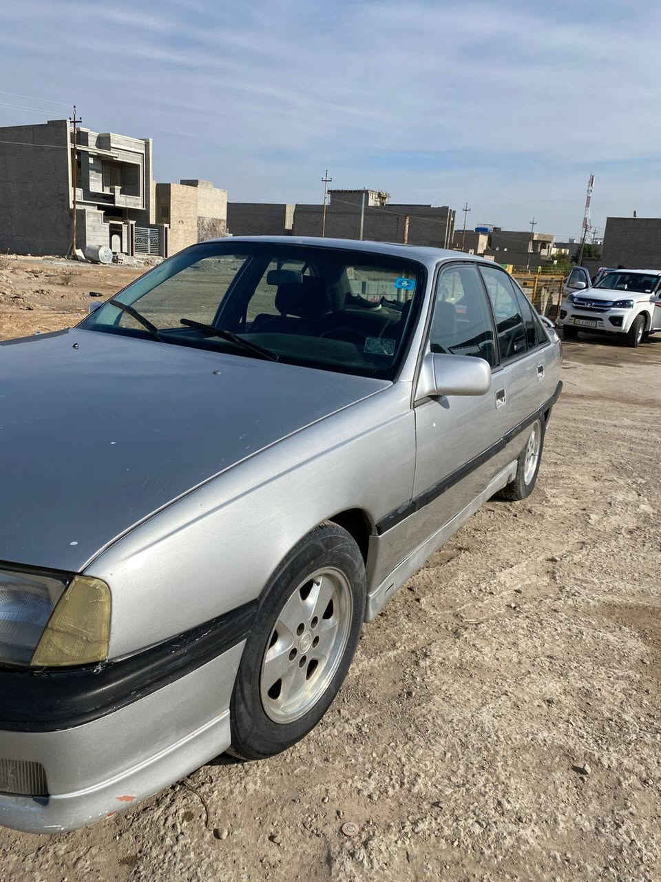 السلام عليكم اوبل اوميكا ٣٠٠٠ كير ومحرك بطه ٢٥٠٠ كير اوتماتيك تبريد شغال مصبوغه عام جماليه مكانهه تكريت السنويه منتهيه قبل كم شهر السعر ٤٥ ***********
