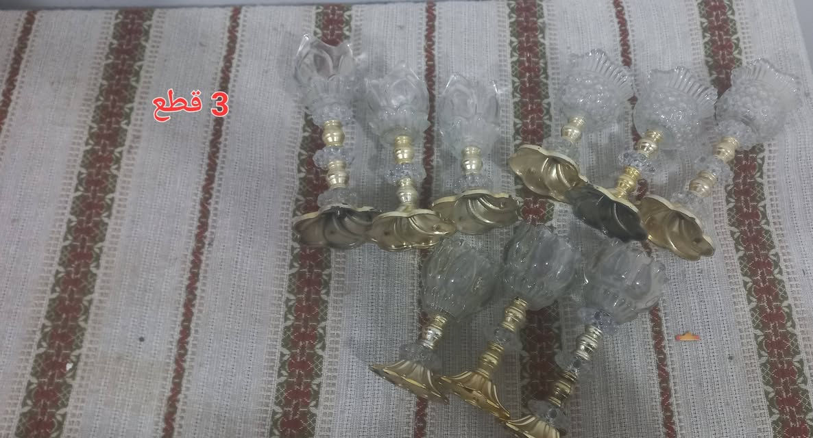 السلام عليكم
غراض للبيع مفرد او كلهن
 كل قطعة و مذكور عددها الباقي منها 
و الأسعار مناسبة 
ويوجد توصيل ***********
