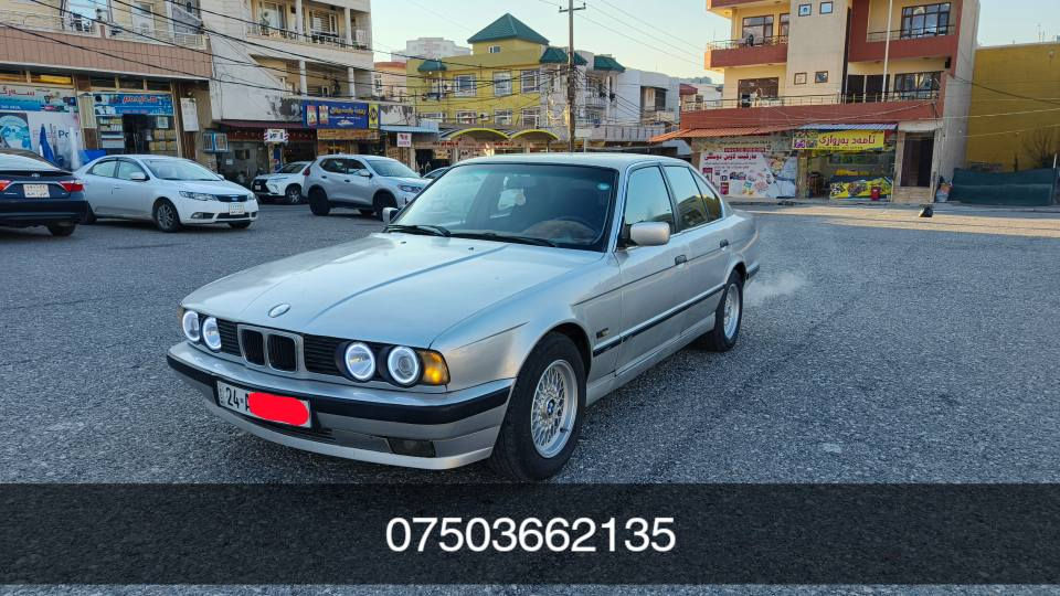 bmw 525i 1993 
گيرو مكينه شه رت  
ئوتوماتيك سلايد سلايد ديجيتال 
عام بخ بو جواني 
تايره ويل ڤه جديد شريكه 
رقم سنوي هزه جديد
*********** شيخان, نينوى
