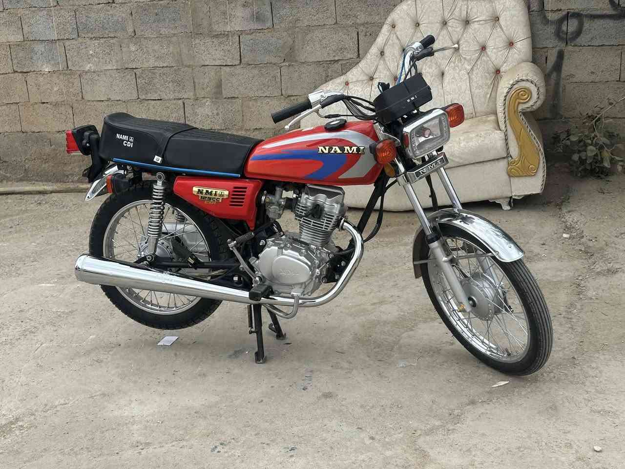 سلام عليكم دراجه مديل 26وراق سكنر 
دراجه بل جيس 
سعر 950وبيه مجال
هاذه رقم راعيه ***********
