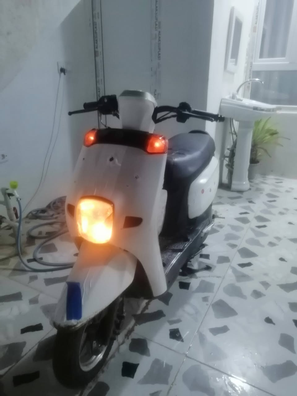 سلام عليكم دراجه بوليسي كهربائي كامل بس سلف مايشتغل شلعه معدل سعره 300 بيه مجال مروس هم عادي كركوك. جسر عرفه


**إذا كنت صاحب هذا الإعلان وتريد حذفه لأي سبب، رجاءا أرسل رسالة إلى الدعم الفني**