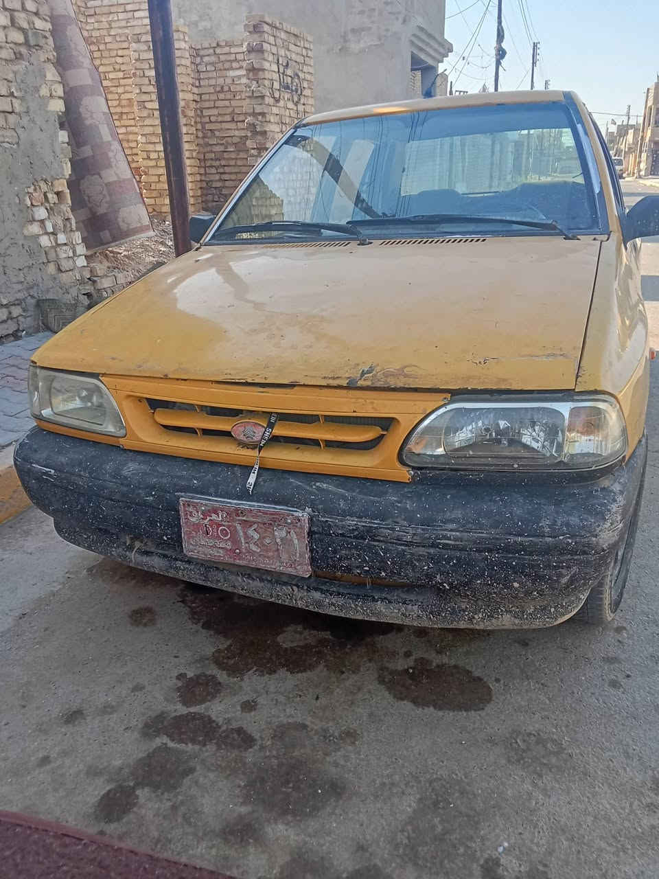 سلام عليكم سايبه 11ميسان بدون تحويل اكير ومحرك يخبلن نقصه حداديه كفل سرقه وعشائر سعره مليون وبيه مجال عنواني بغداد الحسنيه مال بوب اشام اني مكلفه بنشر  رقم صاحبه السياره ***********
