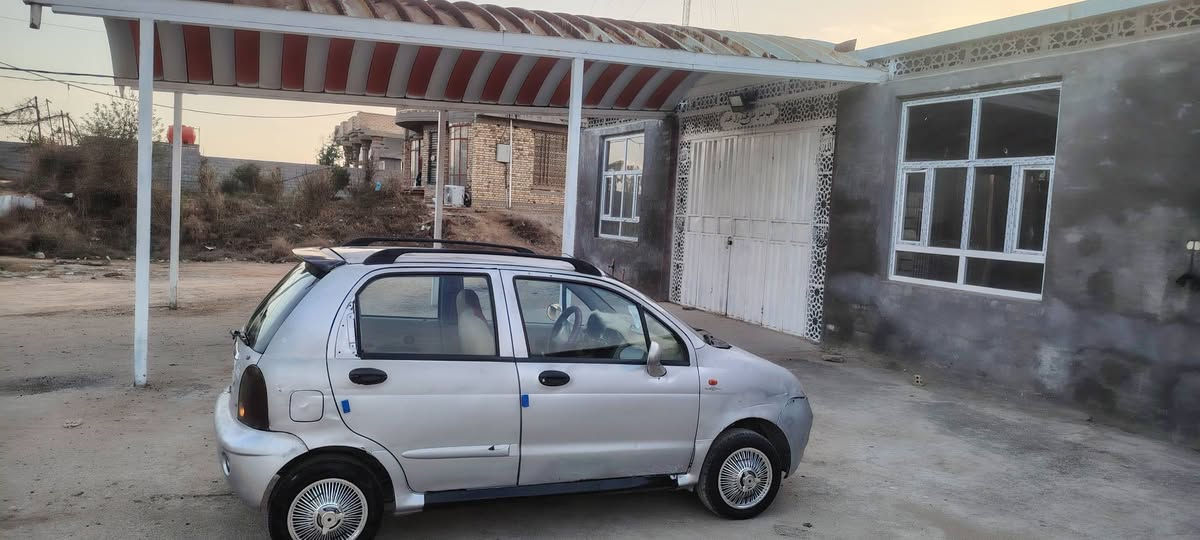 توكلنا على الله.
كيو كيو. موديل 13. 
رقم كربلاء. تحويل مباشر.كير اوتماتيك. 
سياره جاهزه. السعر،22 العنوان كربلاء طويريج 
***********
