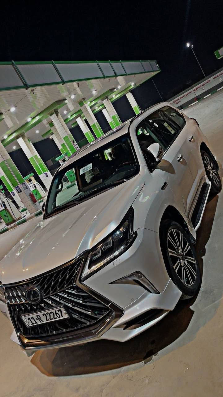 للبيع لكزس LEXUS 
ما شاء الله تبارك الرحمن ❤️
 موديل 2018
بريم 
ماشية 98 الف كيلو
السيارة مكفولة من الضربة والصبغ 
رقم بغداد
سعر السيارة 62 الف دولار وبيه مجال 
مكان السيارة الجادرية 
للاتصال ***********
