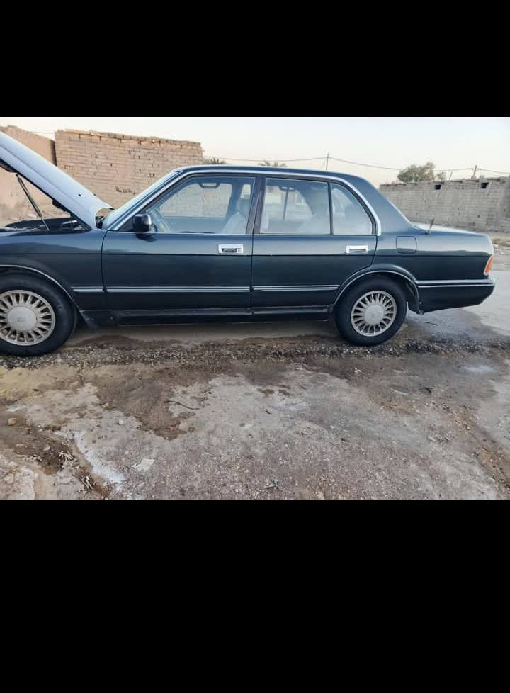 السلام عليكم
ارنب طويل للبيع مدويل 1992 مشروع وطني بسمي تحويل ثاني يوم سياره جاهزه كير مكينه حداديه تخم تاير كله جديد السعر 65وبيها 
مجال لطيبين وشراي بي خير ويدلل مكان سياره السماوه الخضر ***********
