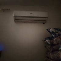 سعر 200. للبيع سبلت نوع 2lgطن فقط تسريب غاز من البوري.موضح بلصوره مكان...