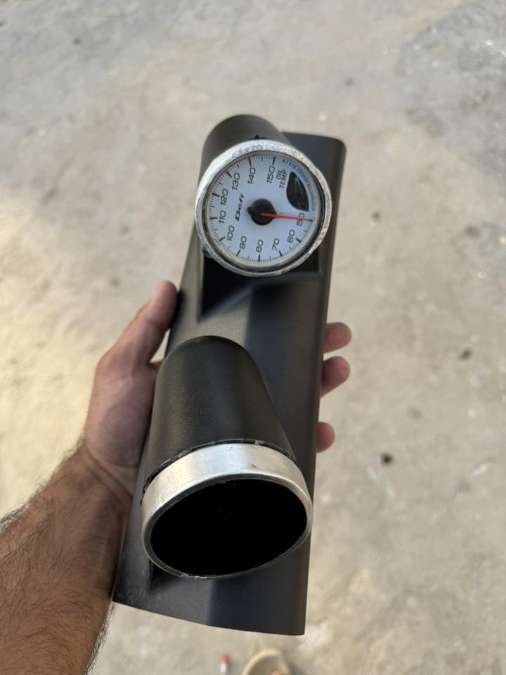 عراض زعره للبيع
سطاب اكسل كامل ويا دبل ولوي وقاعده

كيجات وسطاب خلفي

للاستفسار ***********
