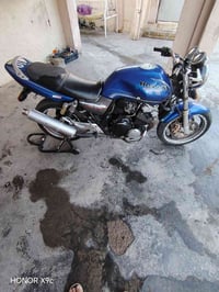 للبيع cb400 هايبر ١٦ ولف دراجه جديده شوفت عينكم السعر ١٧ الشراي يتصل ٠...