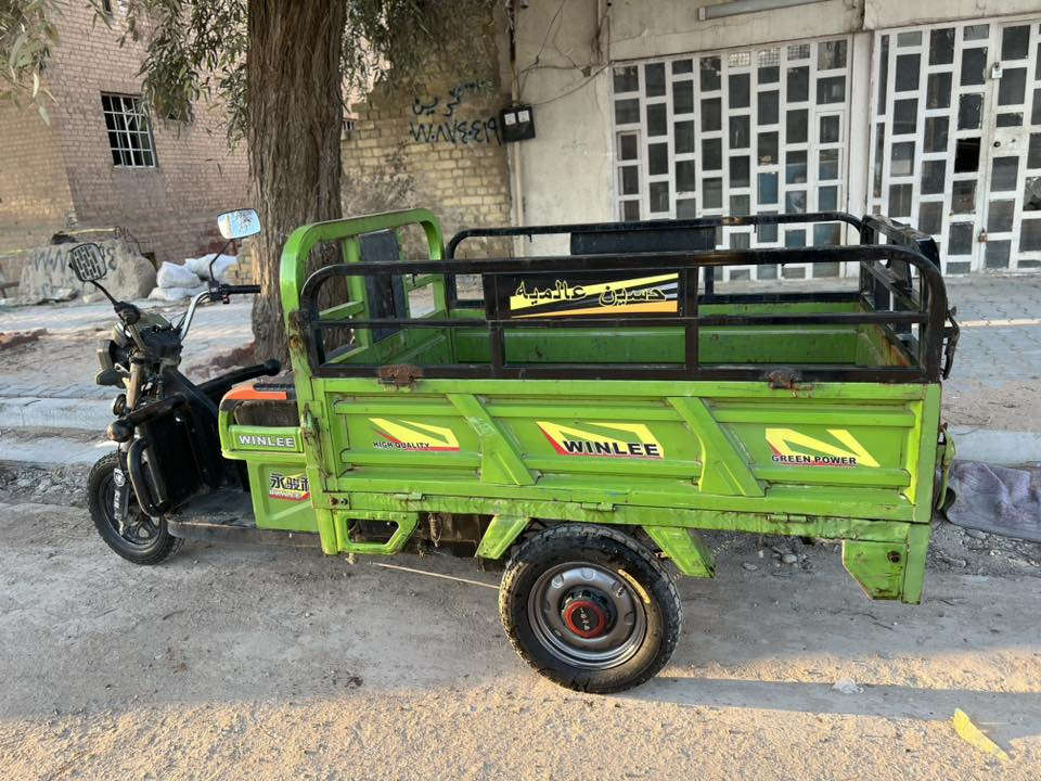 سلام عليكم شباب ستوته شحن اللبيع كلها شغاله كهربائيات شغاله بطاريات ع فحص كلها كامله مكمله شاحنه موجوده تايرات جددد تجي وشوف بعينك  كلها شغاله 

 السعر (750) بيها مجال. ماعجبك السعر كلمه طيبه صدقه ❤️‍🔥❤️

استفسار اتصال 

***********

مكاني بغداد الاعظميه
