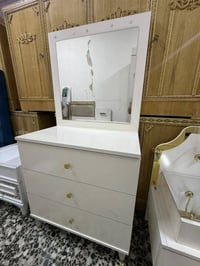 غرفة تركي • مستعمل نضيف • أبيض
