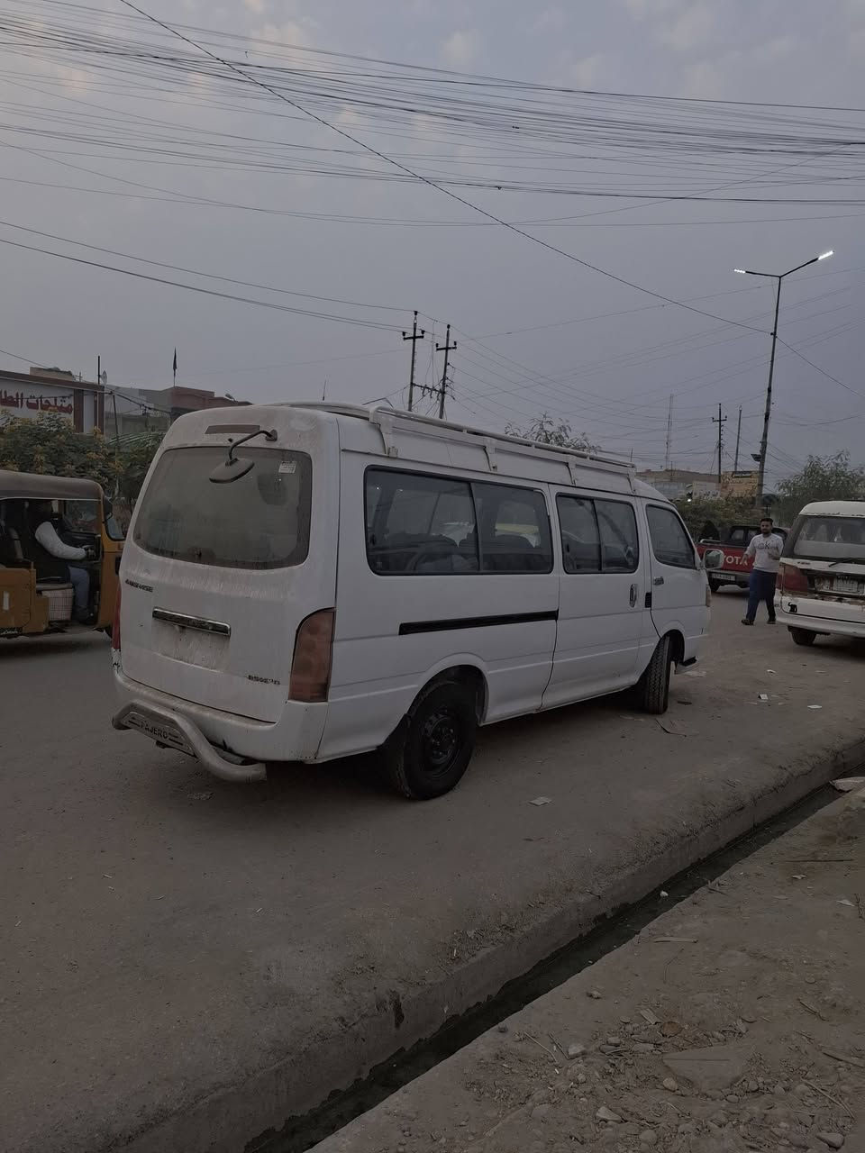 سلام عليكم جنبي للبيع الفين 2015سياره مكفوله حداديه كله جديدد مكينه اوكير وكسن كله مكفول سياره كاعيه جديده ستوني مسويه لايت زنون كهربائيّة كله شغاله
السعر 77بيه مجال للطيبين 
مكان سياره ناصريه قضاء الرفاعي 
رجاء اذه ماعجبك المنشور اعبره 
***********
***********
