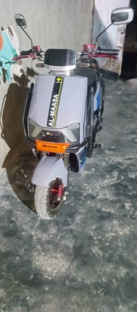 مطار سكنس للبيع السعر 650. 07505586690