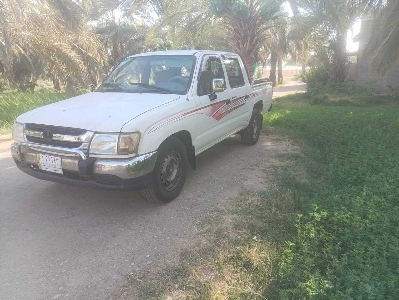 السلام عليكم للبيع بيكم ٩٨ محدث ٢٠٠٣ قطره صبغ مابيها مكفوله كير ومكينه وحداديه تبريد شغال ماعدا يوجد تعديل ع البارد السعر 75 ورقه وبيها مجال رقم واسط سنويه بأسمي نهايه سنه 2029
 الاستفسار أكثر لاتصال ع الرقم *********** و***********
