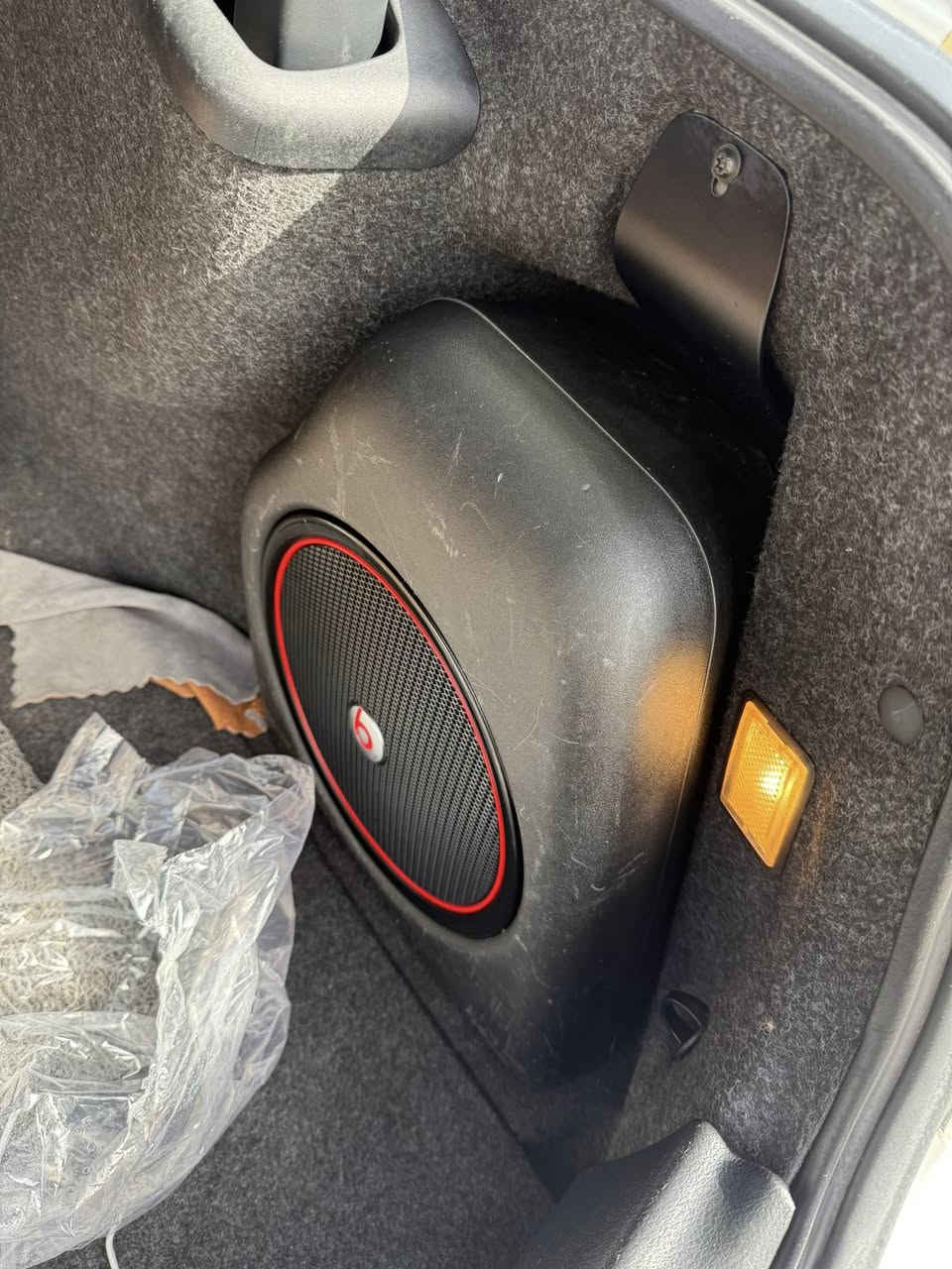 السلام عليكم اوباما  S خليجي هارلم 2017  رقم اربيل. 
كلين كفاله 

ماشيه ٦٢ حقيقي 

فول موصفات. 

كشنات جلد 

هيتر مري 
 بنوراما 

ويل ٢٠ بلادي. 

شفتات سترين 

شاشه كار بلي 
دمام خلفي 

سياره جديده ربع ماتصرف عليها  

تخم تاير جديد حدايديه جديده 

جاهزه من كل النواحي. وكاله او تحويل جاهزين.  مكان السياره معارض البياع.  ( معرض الزاد ). 

للاستفسار  ***********  ماكتبت السعر لاان اكو نماذج ربع ماكو بجيبه ويكسرون بحلال الناس
