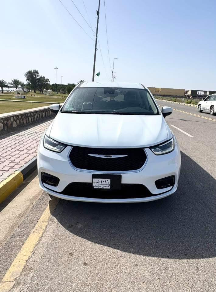 السلام عليكم
للبيع 

باسفيكا 2023 / تورنك L 

حره بدون رقم 

سبارة جديده بمعنى الكلمة 

محرك 3600 / 6 سلندر 

ماشيه 30 الف 

السعر 190 $ 

مكان السيارة / واسط - الكوت 

للاستفسار / ***********
