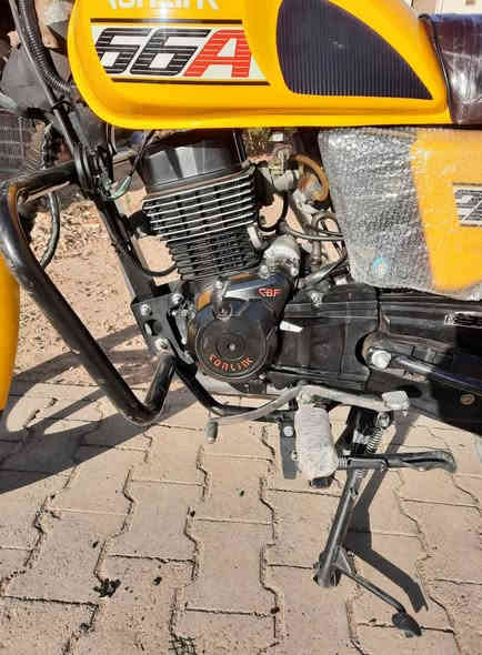 مكلف بل نشر  اخون ديوان سلونك مديل 24 وضع شركه اخو جديد لون يخبل مكاتبه وسويج واحد فقط دراجه مال بيت ضاغطه معروفه فول مكاني مجمع الدور السعر مليون و 170 وبي مجال لطبين خابر ودلل ***********.
