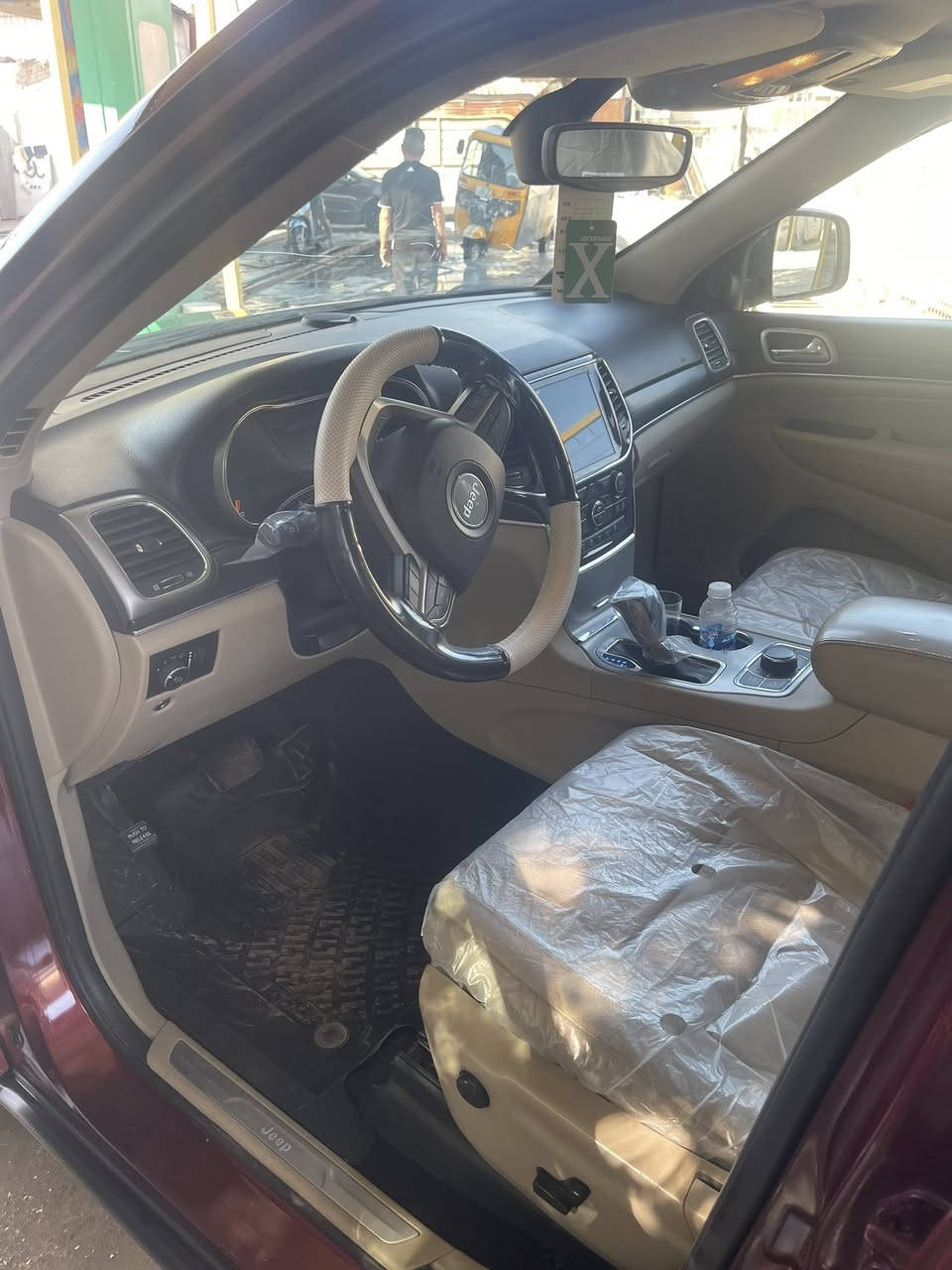 اسلاوعليكم جيب البيع فول  تثشاشات بيه أربع قطع بدون دواخل اثر شخوط  بدون دواخل ماشيه ١٠٠ العنوان الدوره  السعر ٢٢٠ موديل ١٩ رقم ***********
